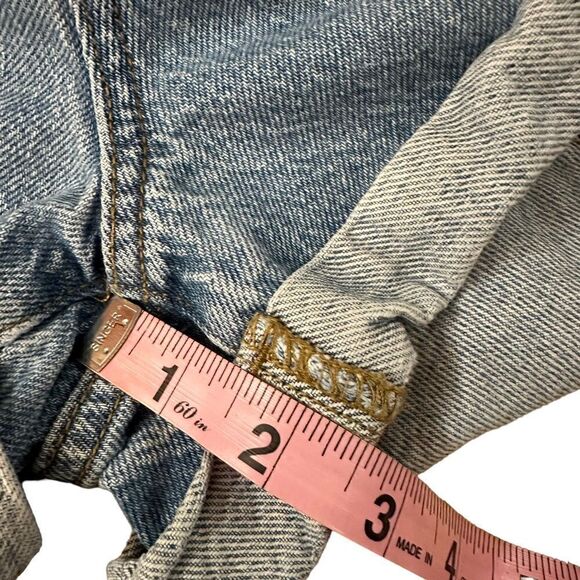 PacSun ~ Mom Denim Shorts ~ white waistband ~ cuffed hem ~ size 25 - Picture 9 of 9